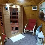 Edenkert Apartmanhaz 公寓 *