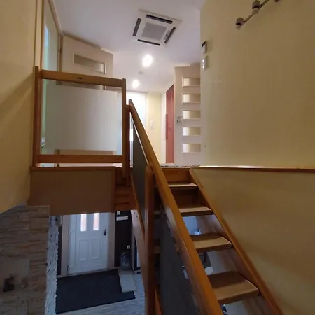 Edenkert Apartmanhaz דירה קישווארדה