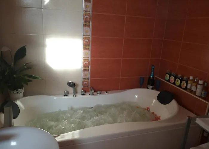 Edenkert Apartmanhaz קישווארדה