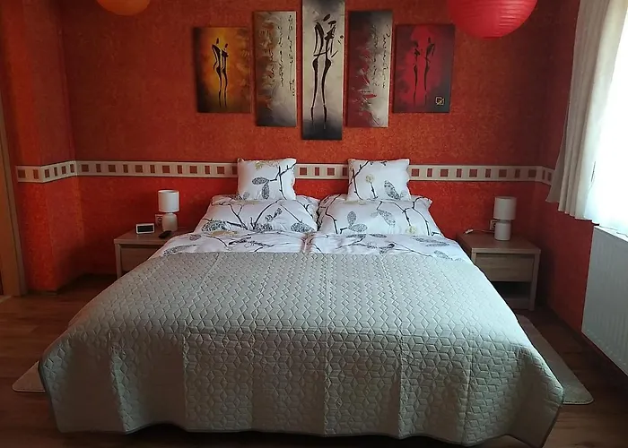 Edenkert Apartmanhaz Apartament *