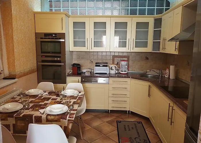 Edenkert Apartmanhaz * Kisvárda