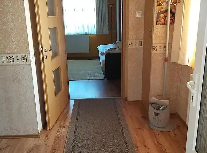 Edenkert Apartmanhaz דירה
