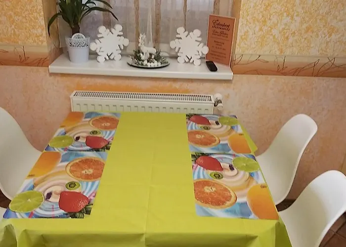 Edenkert Apartmanhaz דירה קישווארדה
